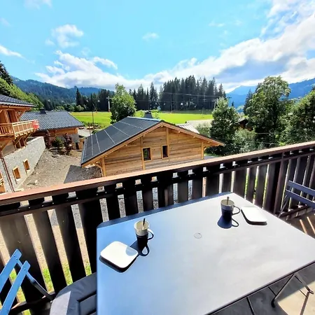 Lumineux 2 Suites, Proche Pistes Et Au Calme - - Fr-1-598-173